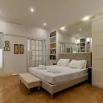 Appartement The Mirror Next To Spanish Steps *
